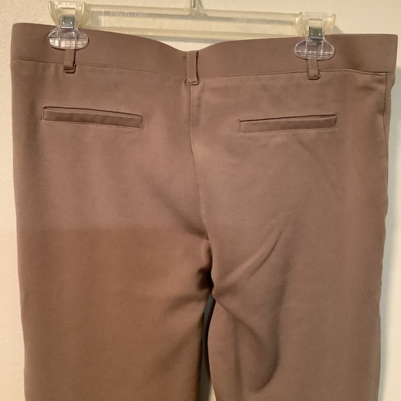 Betabrand Women’s casual long 34 flare leg faux front & back pockets pants - Picture 4 of 7